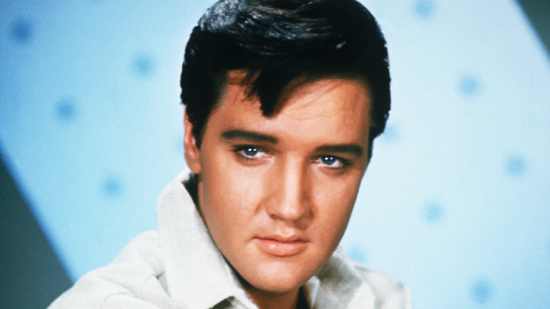 Elvis show to debut in London featuring AI projection