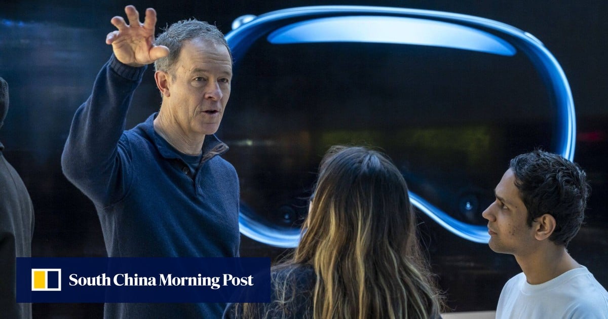 Apple operating chief Jeff Williams makes rare Taiwan visit to attend gala of iPhone maker Foxconn
