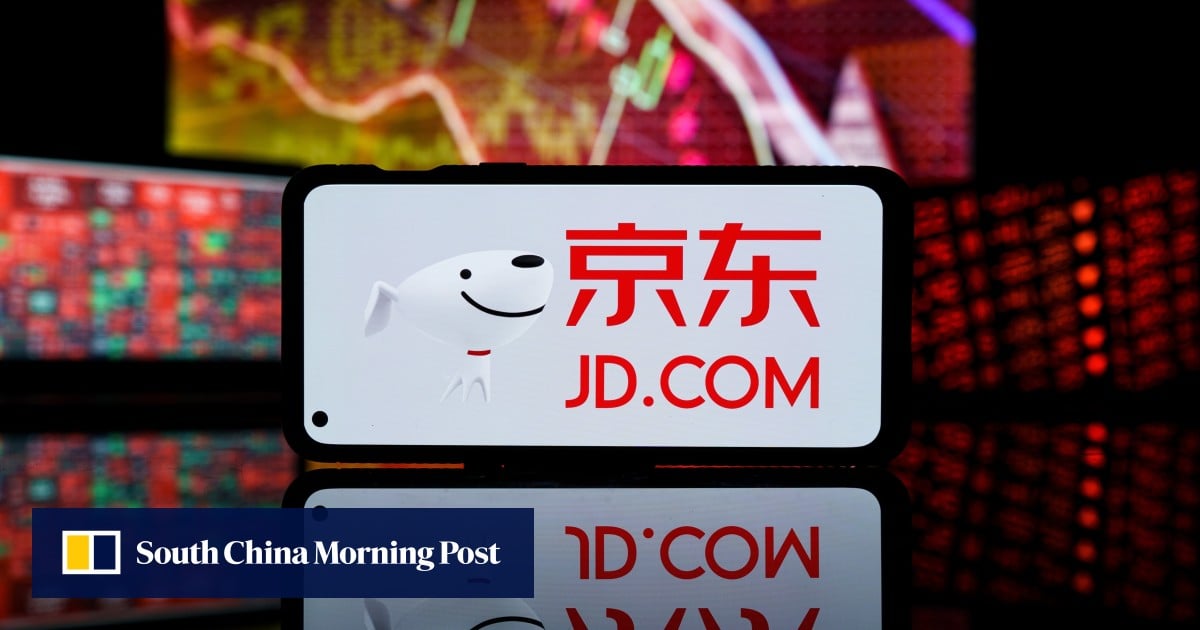 JD.com considers takeover bid for UK electronics retailer Currys as China’s e-commerce giants look overseas