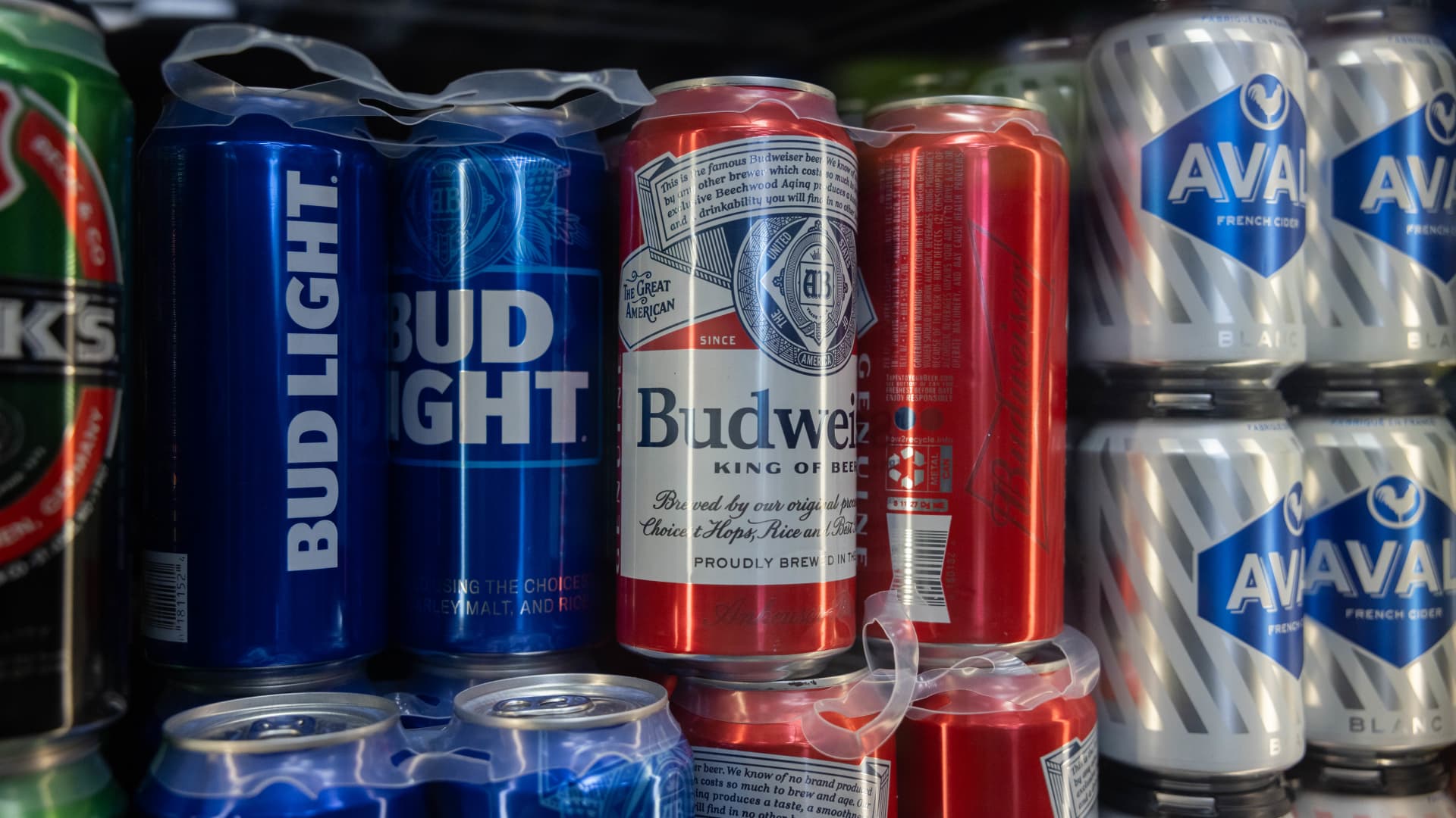 AB InBev slides after trading suspension as Altria sells stake